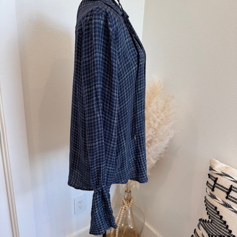 PAIGE Calissa Navy Plaid Flannel Peacoat Gunmetal Jimmy Check Top Medium - Picture 5 of 12